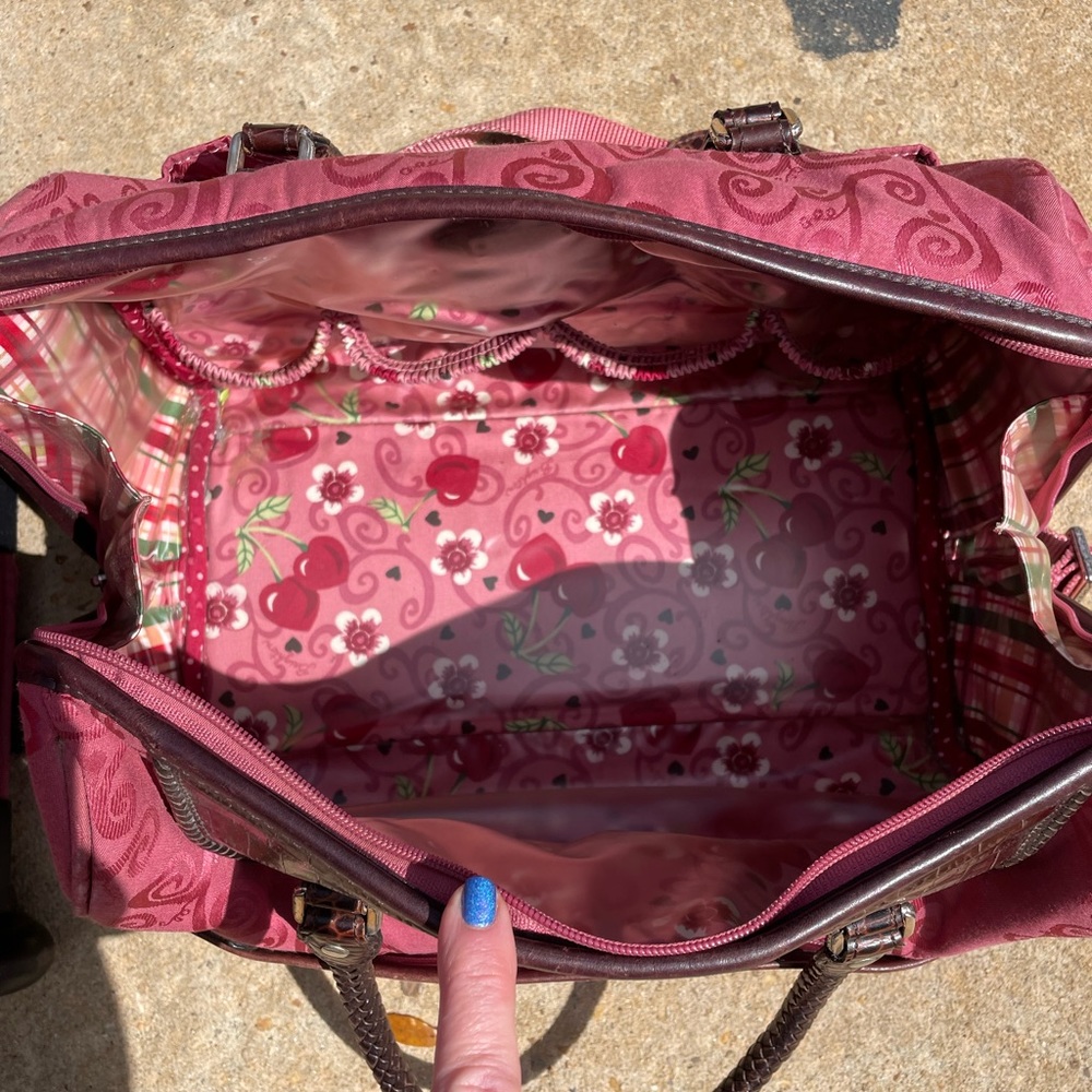 Brighton rolling duffle with matching carry on - Picture 5 of 6